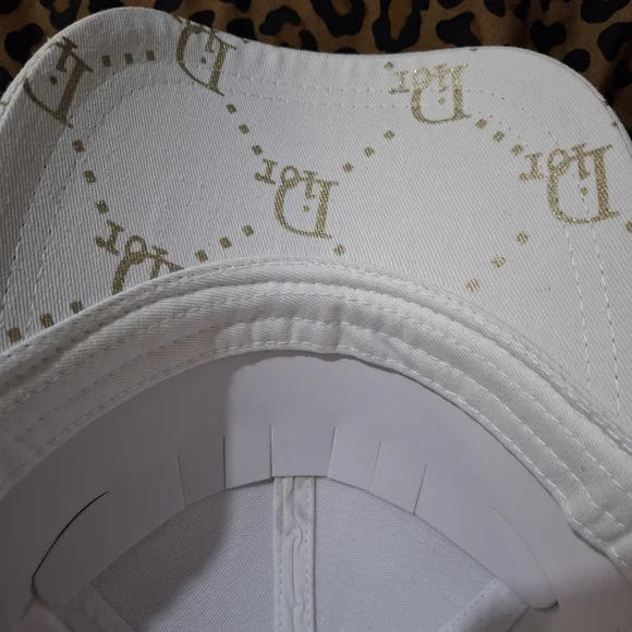 Dior White Cap with Navy And Gold Accents - Picture 3 of 6